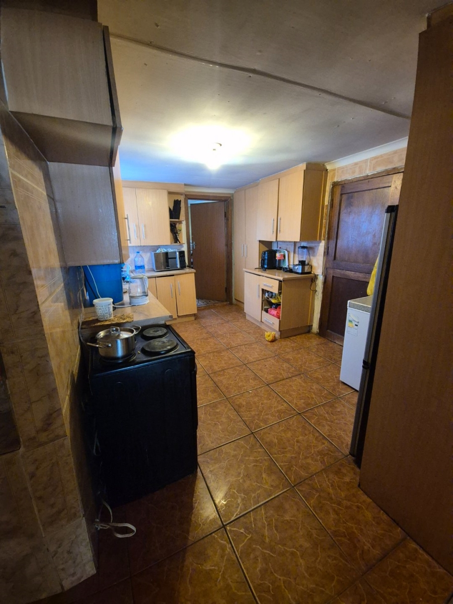 3 Bedroom Property for Sale in Zwide Eastern Cape